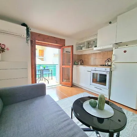 Apartament Modernus Good Location Scalea